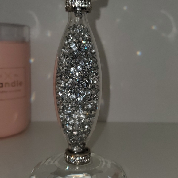 Acrylic Crystal Candle Holder - Picture 3 of 6